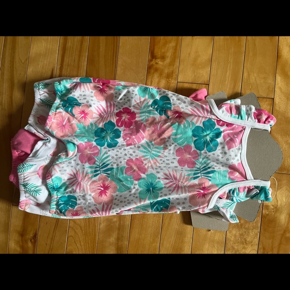 Rococo 3 pack Rompers - Picture 3 of 3